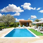 Palera 2327 Tatil Evi *
