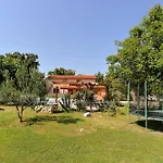 بيت للعطل Palera 2327 *